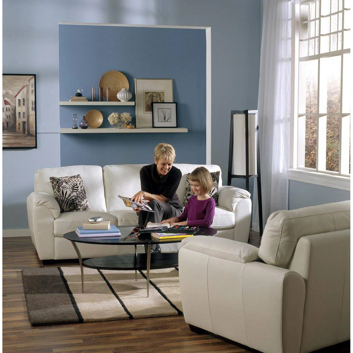 Lanza Sofa - Image 2