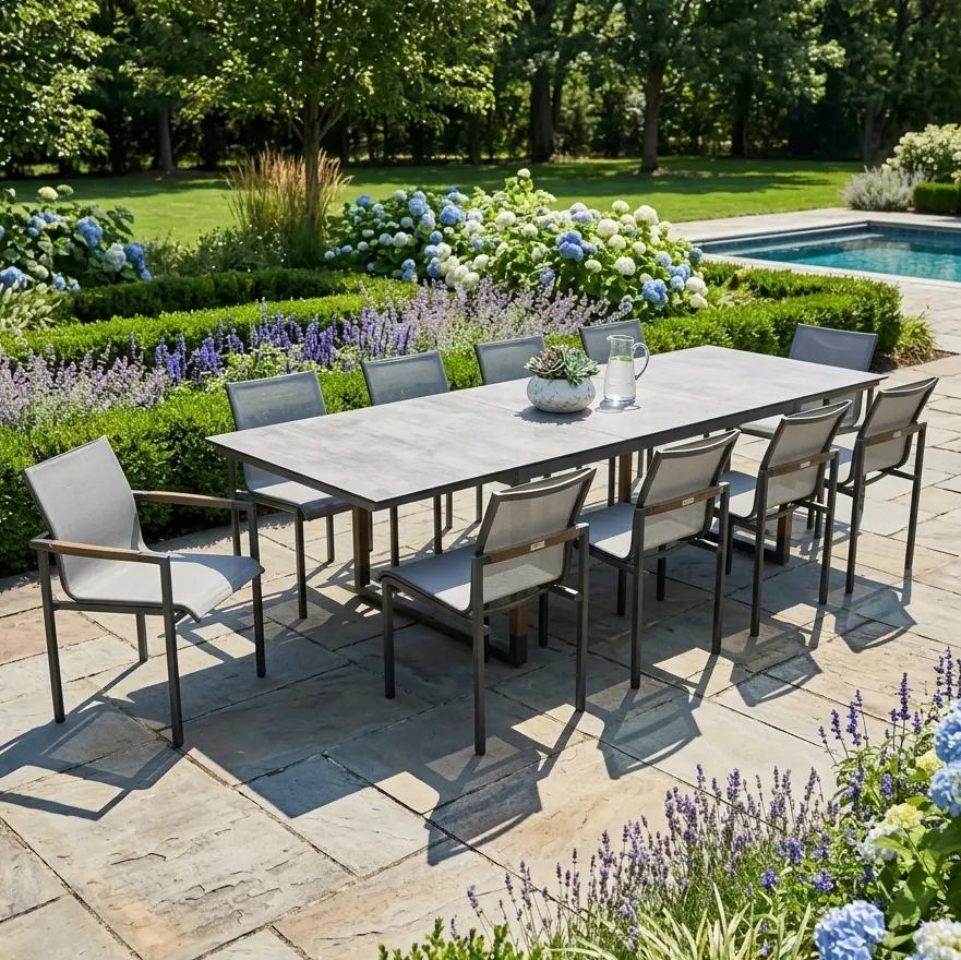 Mesa 11 Piece Dining Group