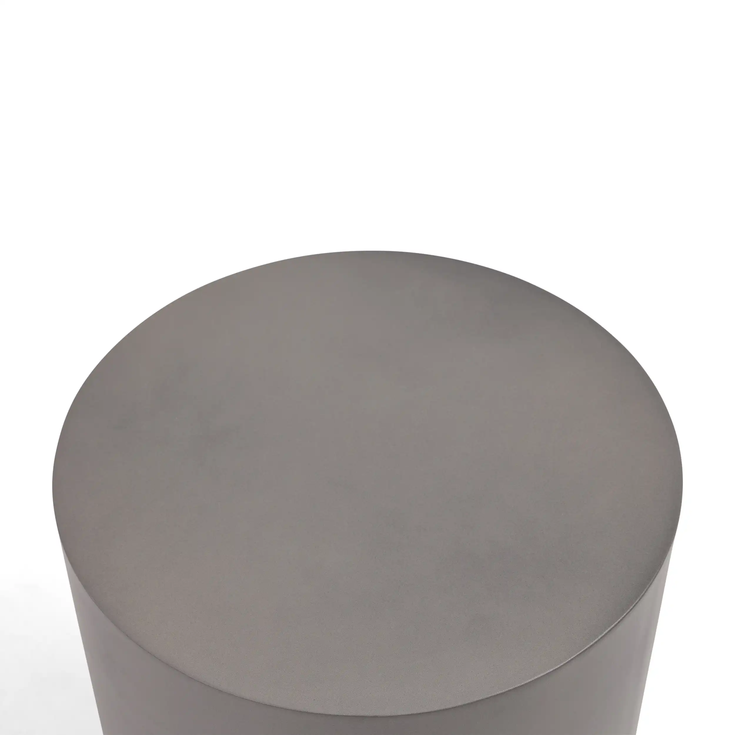 18" Round Concrete Faux Modern End Table - Image 5