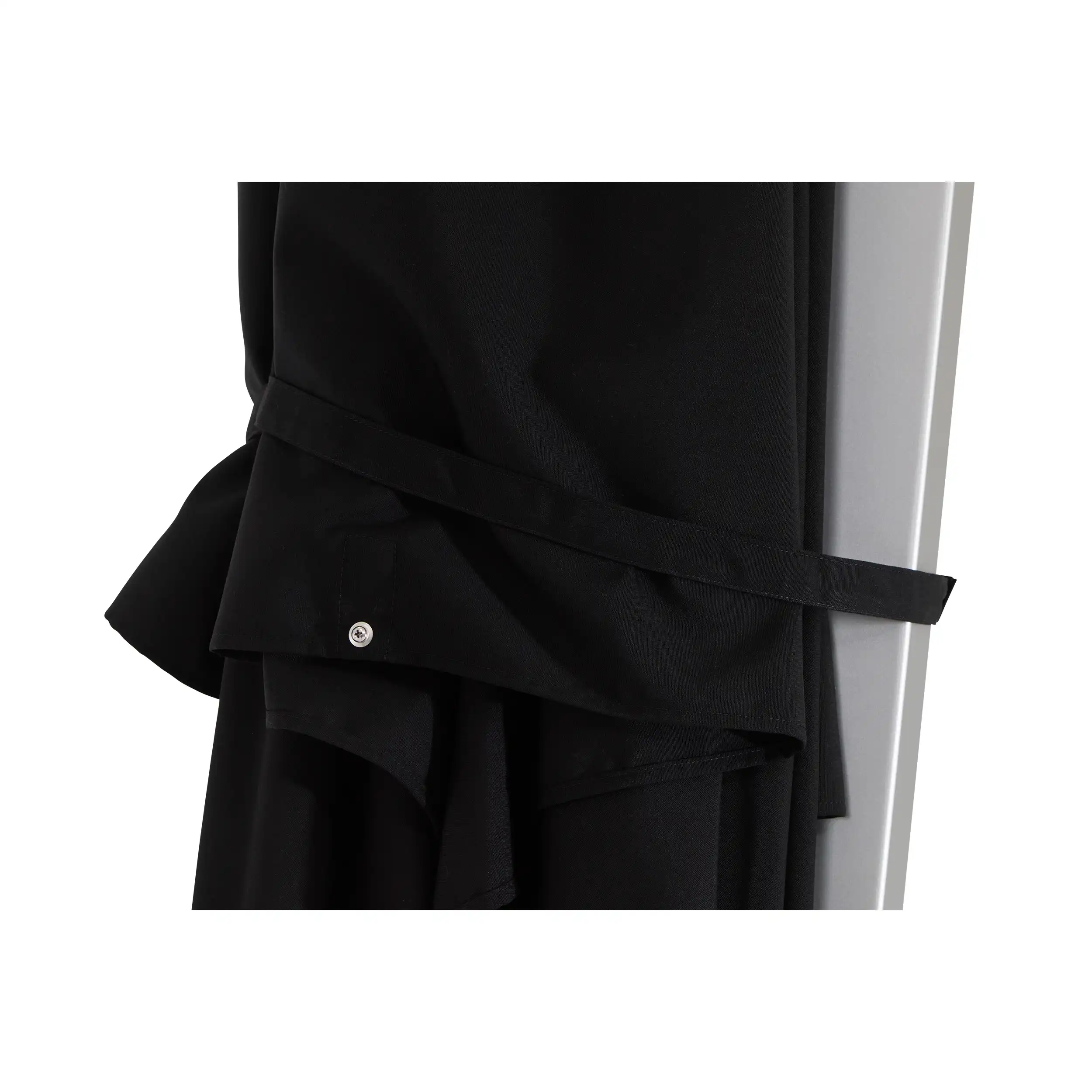 13' Square Commercial Valarium Cantilever Umbrella - Black - Image 7